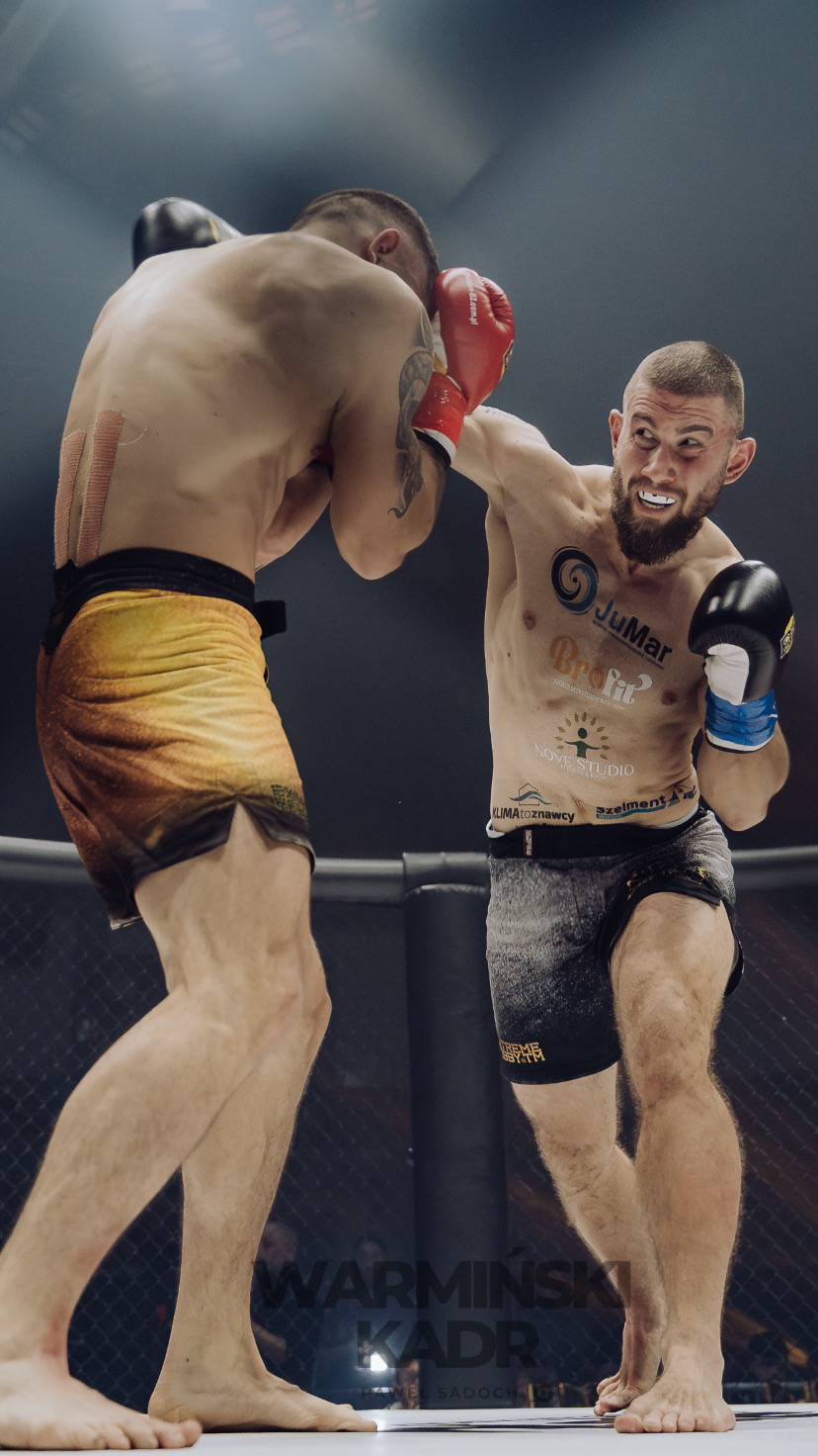 Sebastian Biłbak – trener kickboxingu Biłbak Fight Club Suwałki